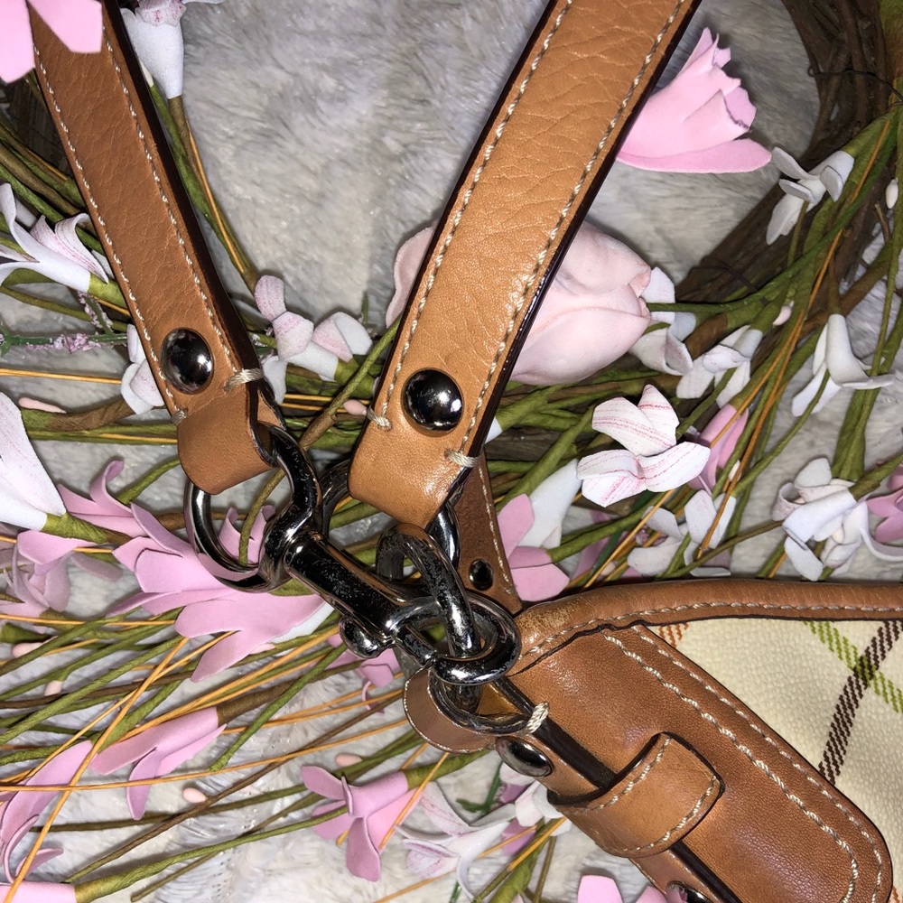 COACH TATTERSALL CONVERTIBLE HOBO - Picture 3 of 6